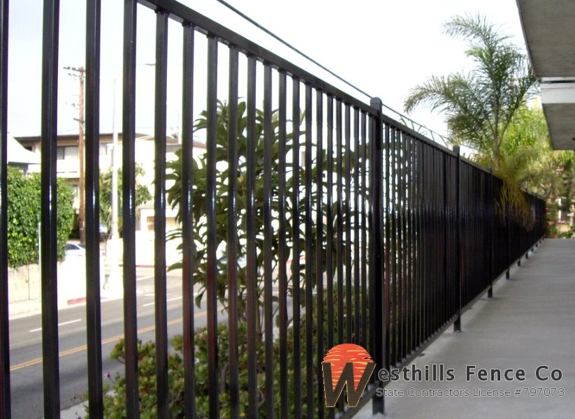 Regal iron hand rail