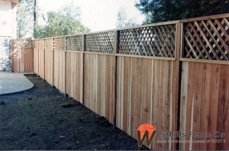 Butted board with diamond lattice