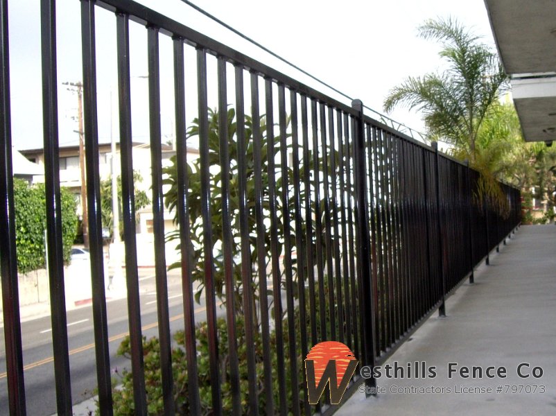 Regal iron hand rail
